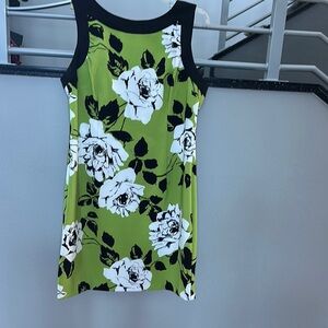 Vibrant Green Floral Sleeveless Dress Size 16 NWT